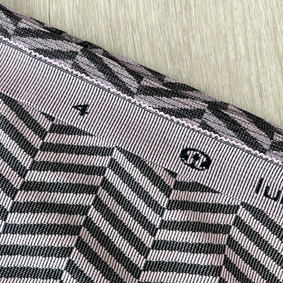 Pink Lululemon Swiftly Tech Racerback Tank - Picture 2 of 3